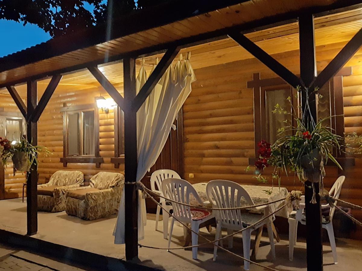 Садиба Орисин Явір Orysyn Yavir Hostal Svityaz' Exterior foto